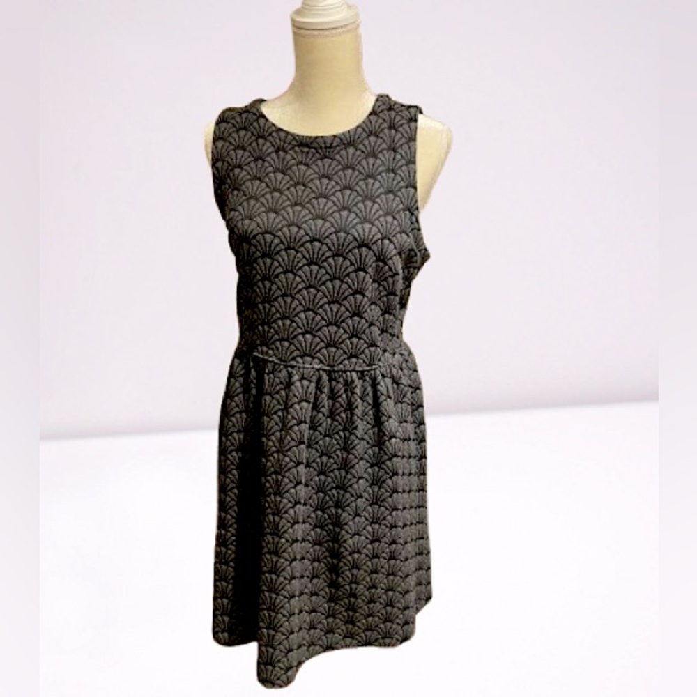 Ann Taylor LOFT Fit and Flare Sleeveless Stretch Brocade Dress